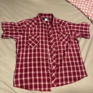 Wrangler red plaid western shirt short sleeve . Size XL in good condition
